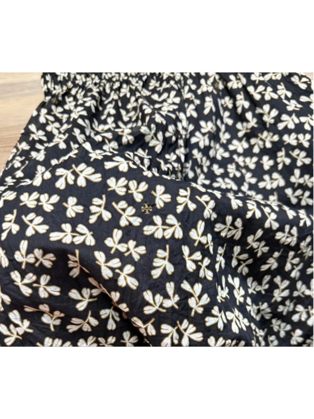 Women's Tory Burch Smocked Midi Dress in Black Little Leaves Size S